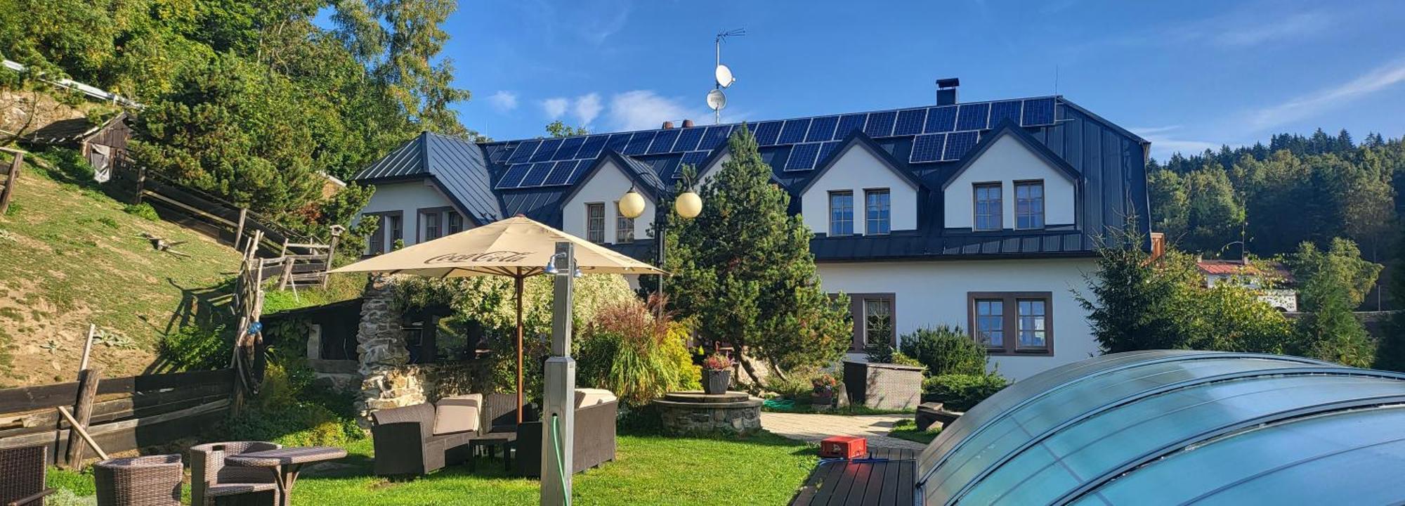 Hotel Zlaty Potok Nicov  Kültér fotó